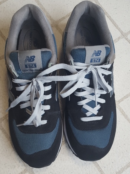 New Balance 574.  Brand New.  Never Worn. - Picture 5 of 5